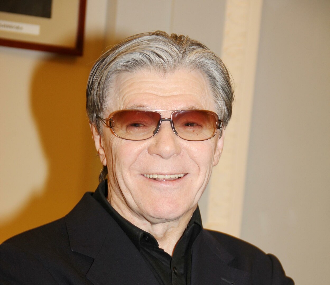 Збруев прокомментировал смерть Малявиной и вспомнил о трагедии, которая изменила ее жизнь