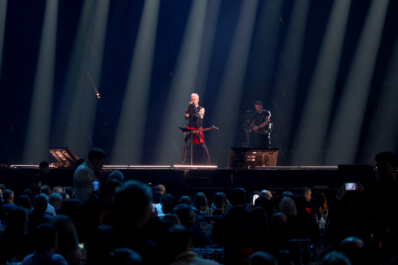 Baza: SHAMAN �������������� �������� � ����������� ��������� ����� �� �������