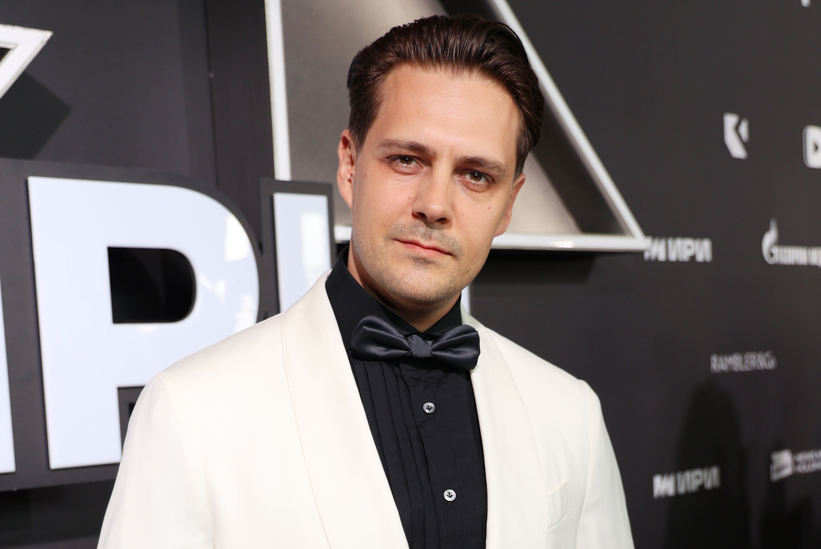 ����� ����� ������� ������� ���� � �����, ��������� � ������� �� ���������