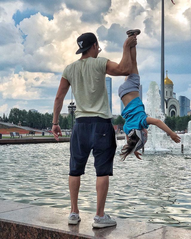 Артем Алексеев с дочерью