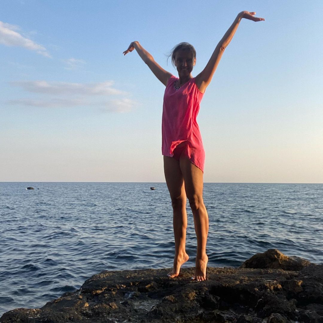Ксения Алферова отдыхает на море