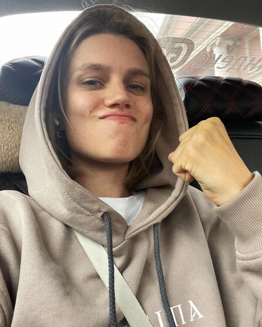 Дарья Мельникова, несмотря на травмы, продолжает тренировки и участие в проекте