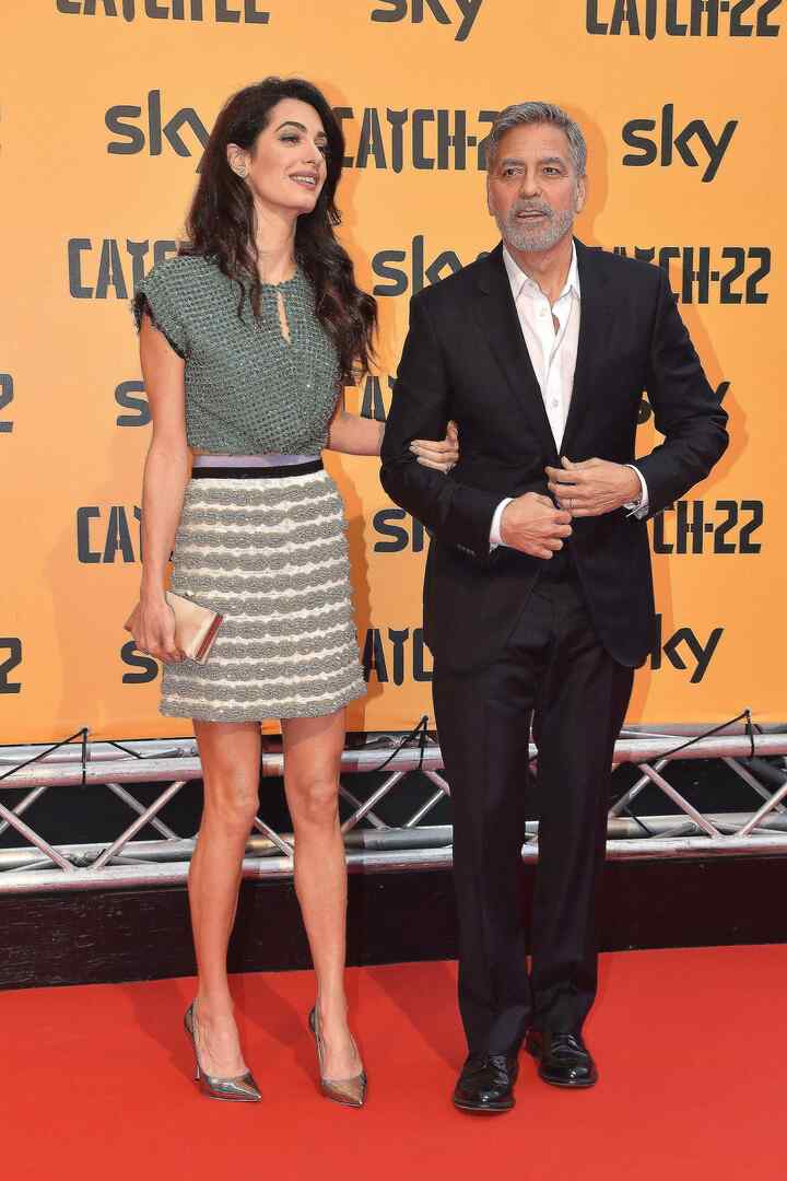 Джордж и Амаль Клуни на премьере