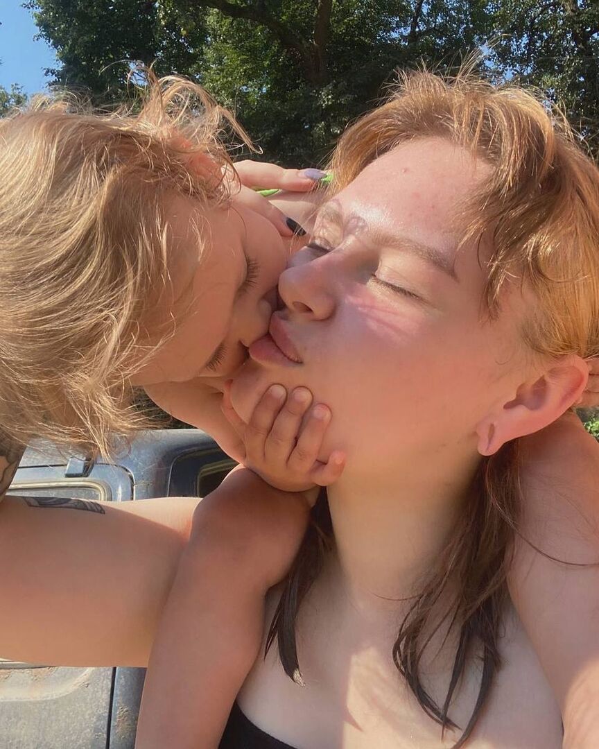 София с дочерью