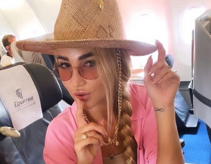 Ольга Бузова в самолете