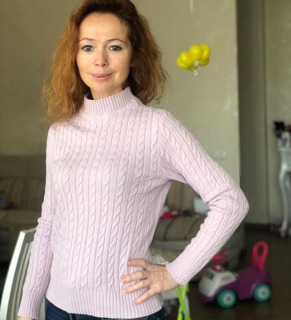 Актриса Елена Захарова