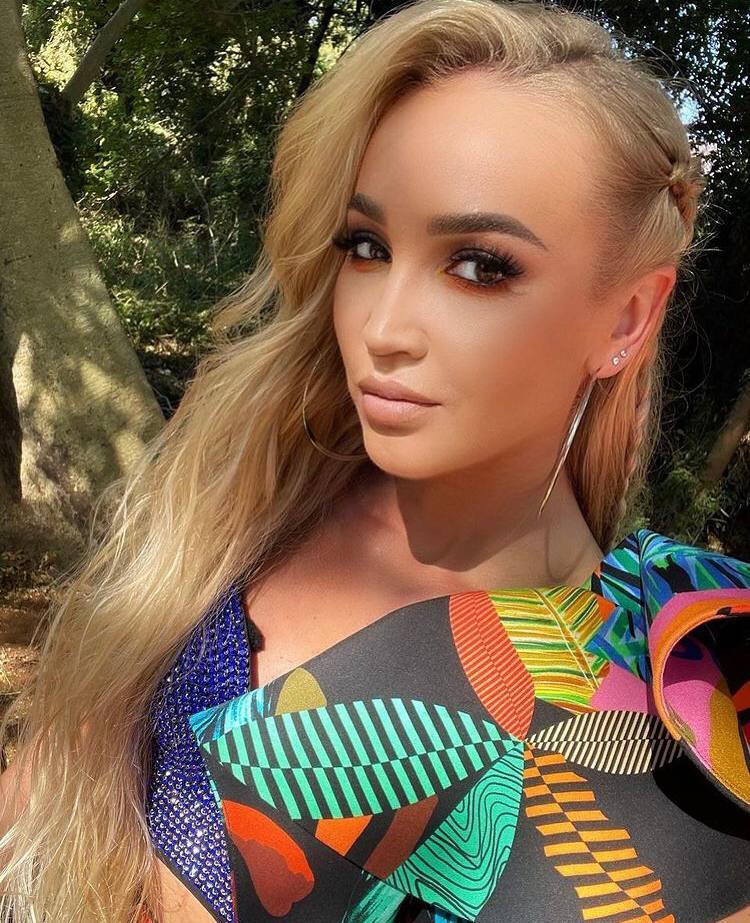 Ольга Бузова