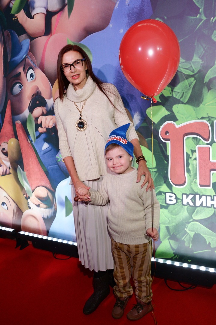 Эвелина Бледанс и Семен на премьере мультфильма