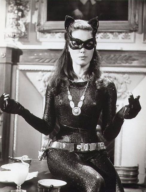Джули Ньюмар, сериал «Бэтмен», 1966 год