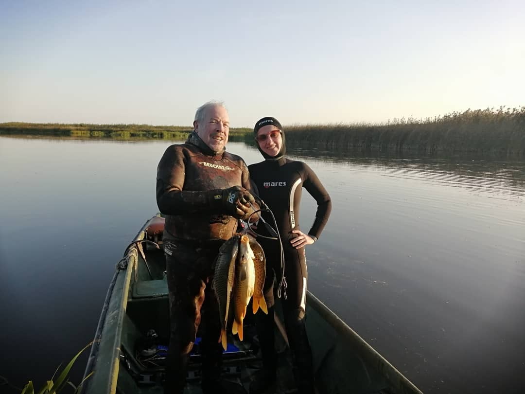 Андрей Макаревич и Эйнат Кляйн на рыбалке