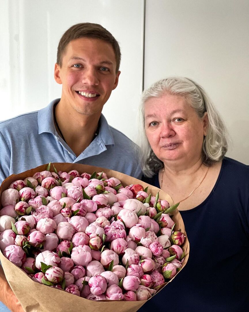 Дмитрий Соловьев с мамой