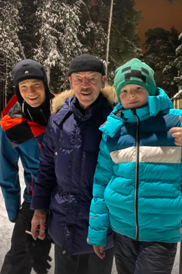 Михаил Боярский с зятем Максимом Матвеевым и внуком Андреем