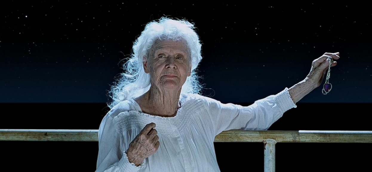 За роль старой Роуз в «Титанике» Стюарт получила номинацию на «Оскар»