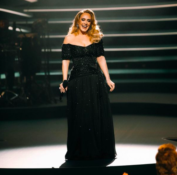 Адель — одна из по-настоящему больших звезд сегодняшней поп-сцены