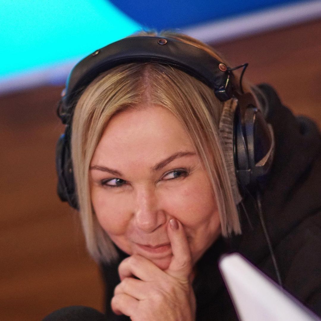 Ксения Стриж в радиостудии