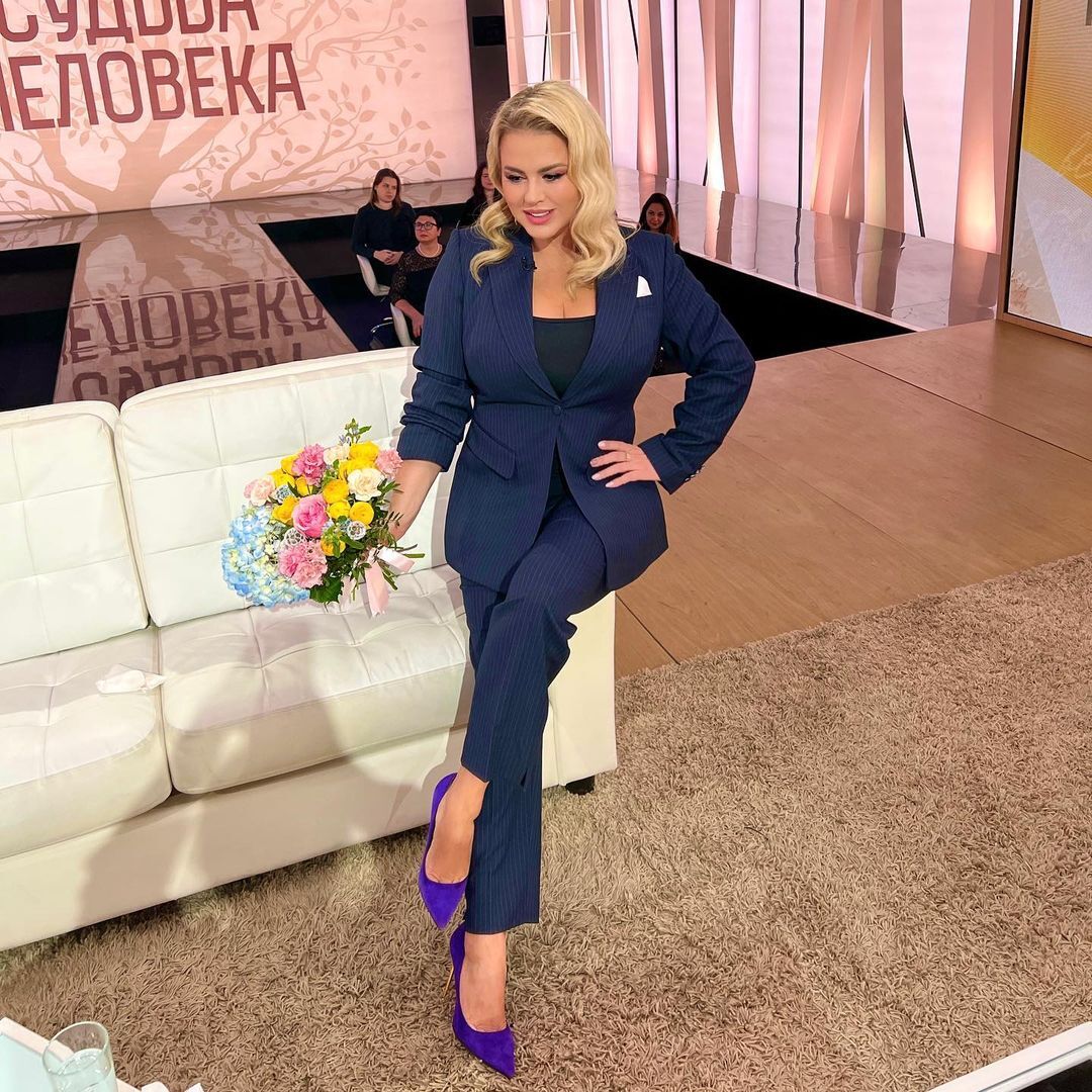 Анна Семенович