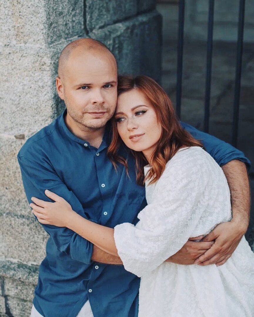 Юлия Савичева с мужем