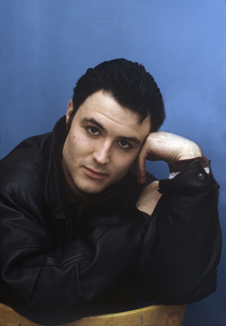 Молодой Максим Леонидов