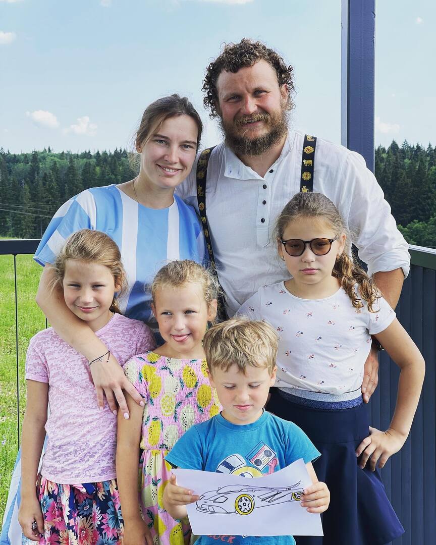 Олег Сирота в кругу семьи