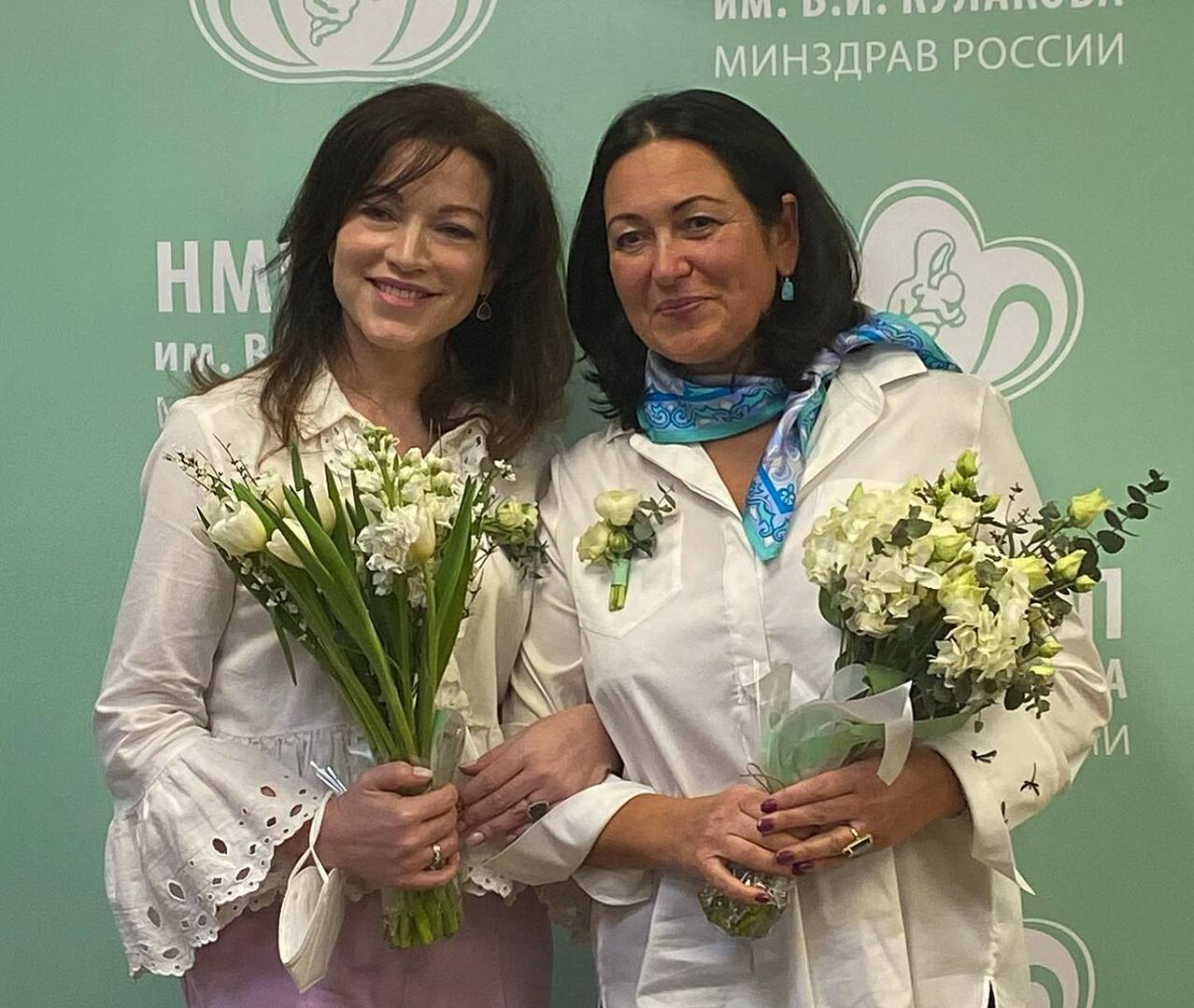 Алена Хмельницкая и Инна Аполихина