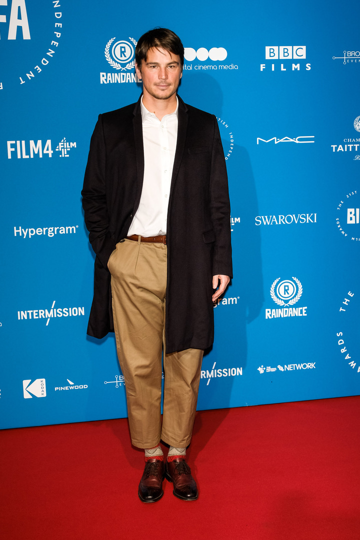 Джош Хартнетт