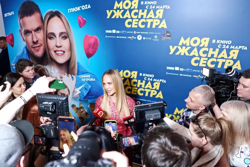 Глюкоза общается с журналистами