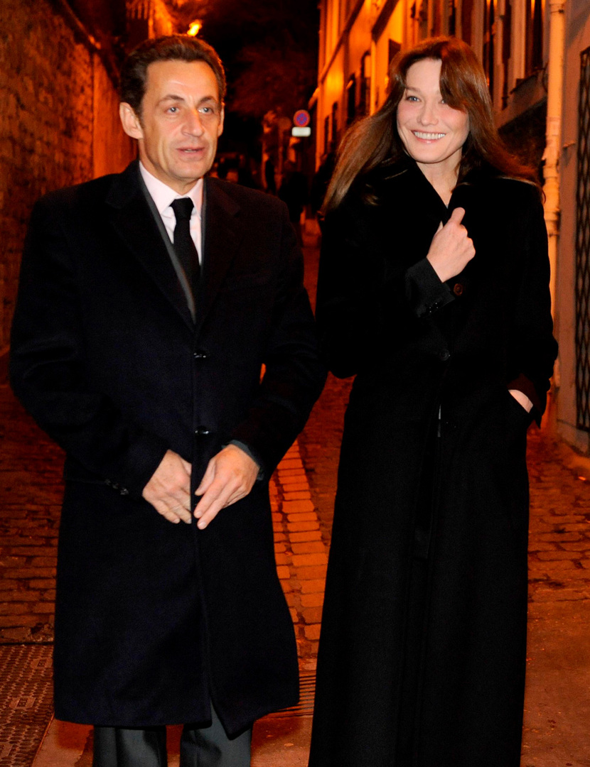 Карла Бруни c президентом Николя Саркози, 2009 год