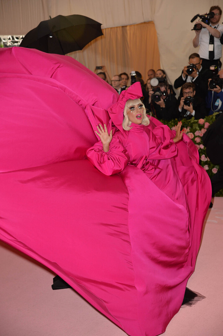 Леди Гага на главном событии мира моды Met Gala, 2019 год