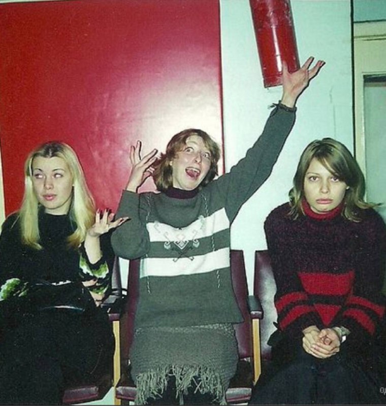 Наталья Рудова с подругами