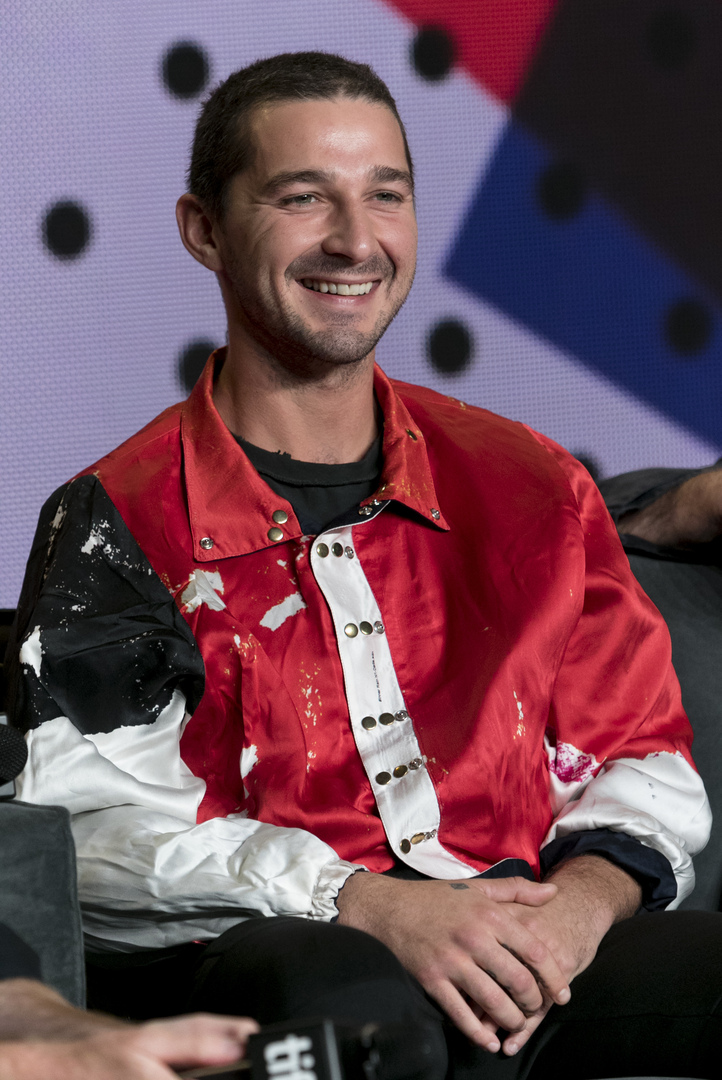 Актер Шайа ЛаБаф на премьере