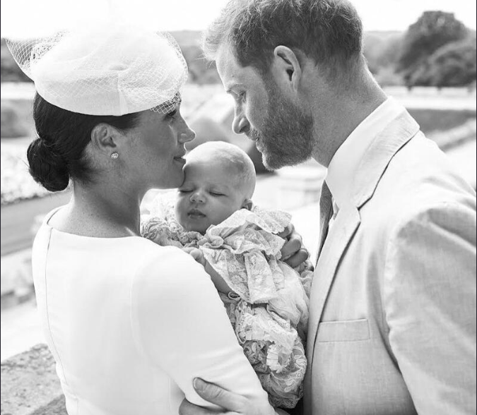 Меган Маркл и принц Гарри с сыном