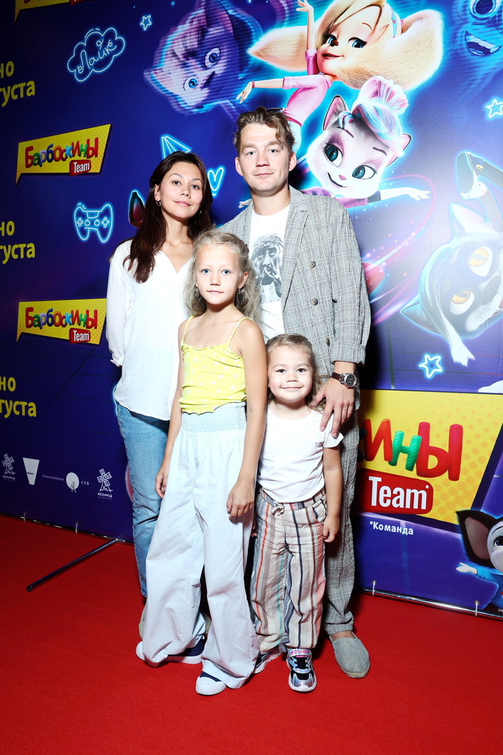 Алексей Демидов с семьей
