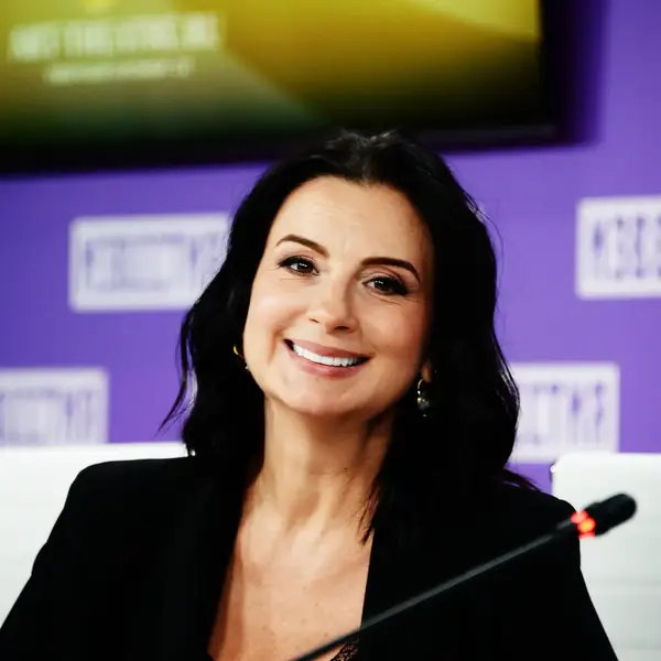 Екатерина Стриженованың жалаңаш бейнесі