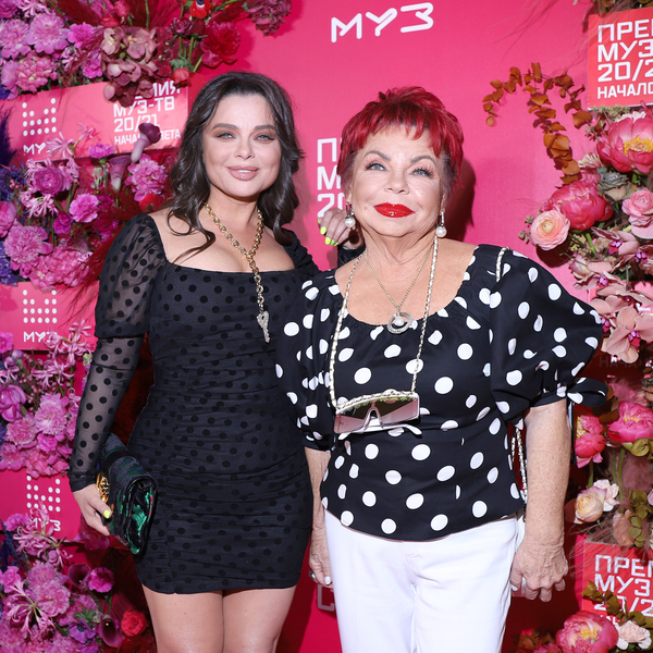 Она человек безотказный»: Наташа Королева содержит мать в Майами и родственников в Киеве: Новости: НАШ ШОУБИЗ - Страсти