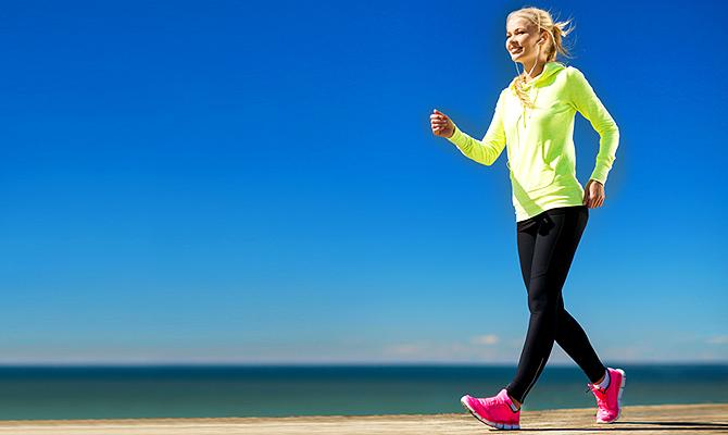 10 000 shagov v den kak projti i chem