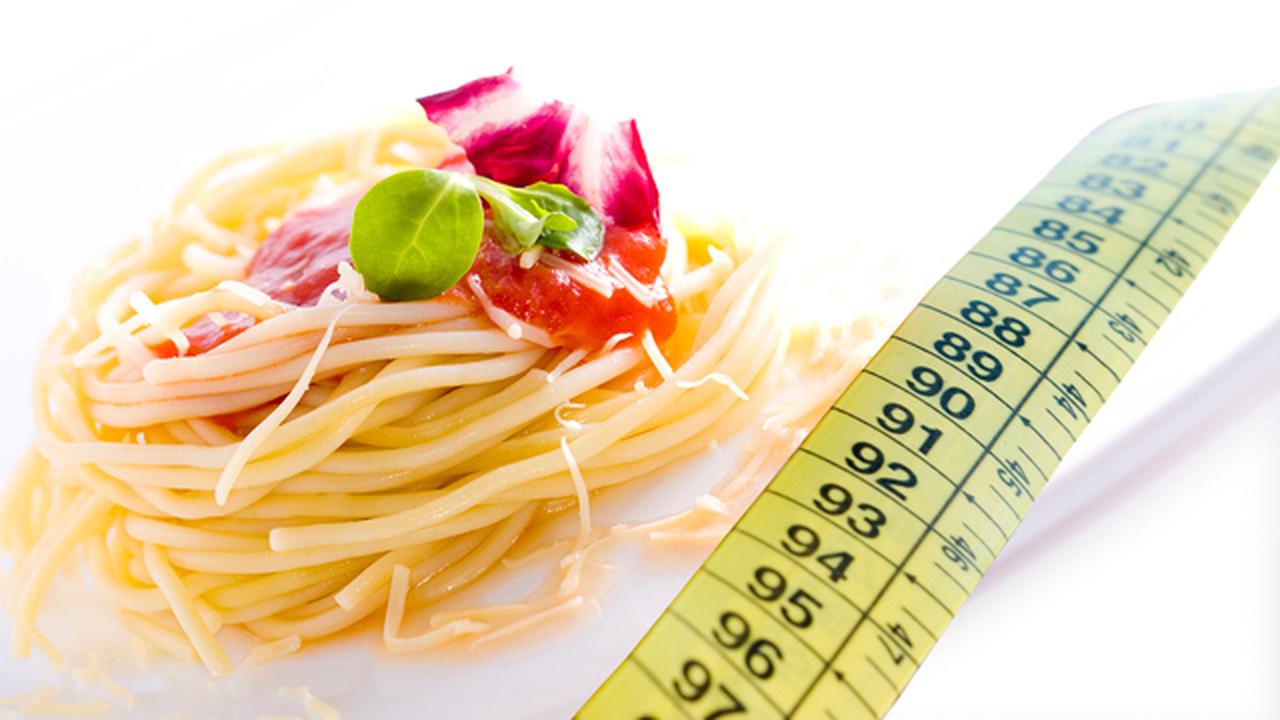 Макароны на воде калорийность. Макаронная диета. Спагетти для похудения. Макароны для худеющих. Диета на макаронах.
