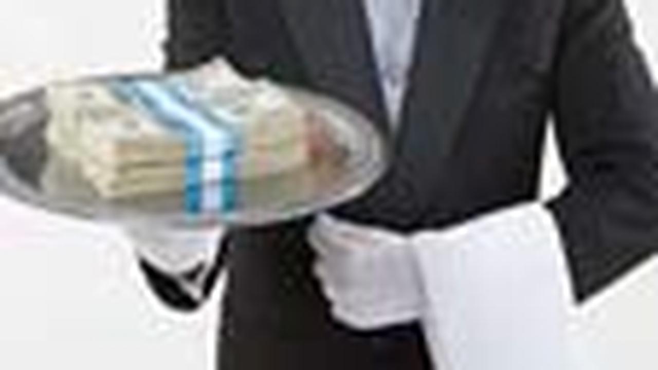 Заемщик и заимодавец кто это. Заимодавец или займодавец как правильно в договоре. Заимодавец. Премии сотрудникам. Заемщик и заимодавец.