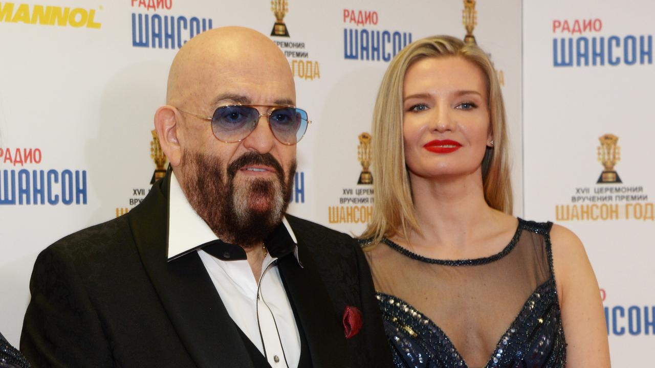 светлана уразова и шуфутинский. шуфутинский новая жена. шуфутинский жена сейчас сколько лет. шуфутинский жена сейчас сколько лет. светлана уразова и шуфутинский.