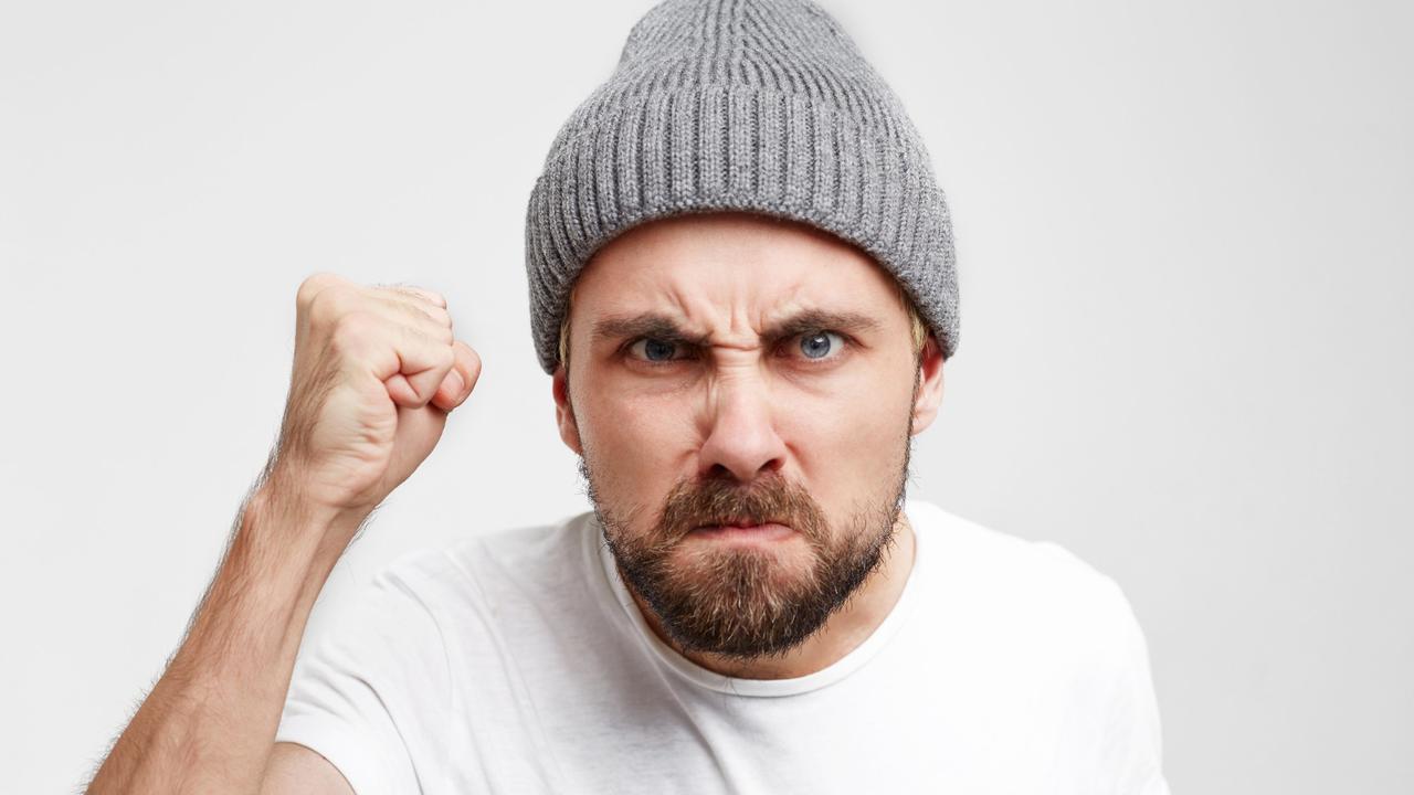 За угрозу в адрес соседа теперь можно провести  два года в колонии