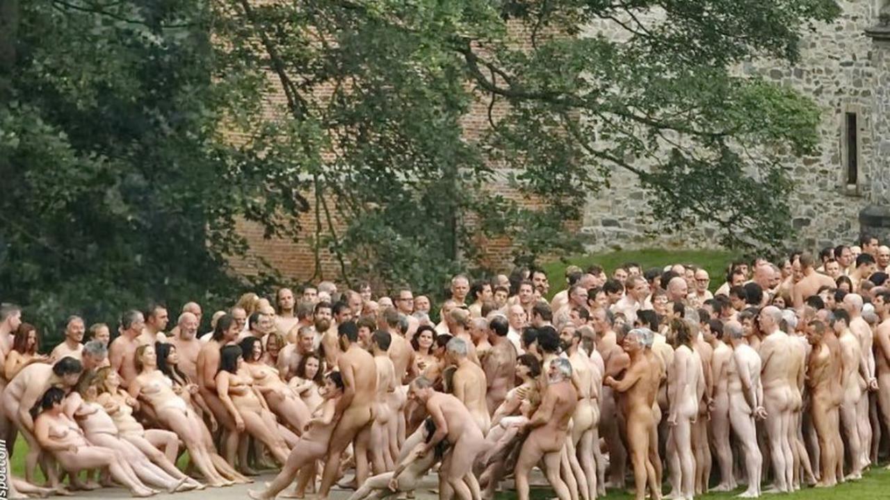 соц сеть голых людей фото 101