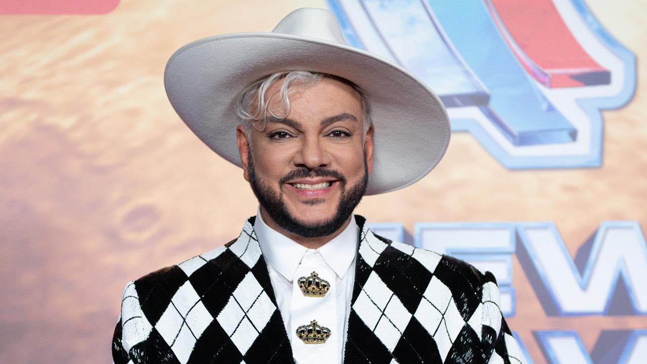 Киркоров в америке. Киркоров в америке. Киркоров новое шоу. Киркоров в майами. Киркоров в америке.