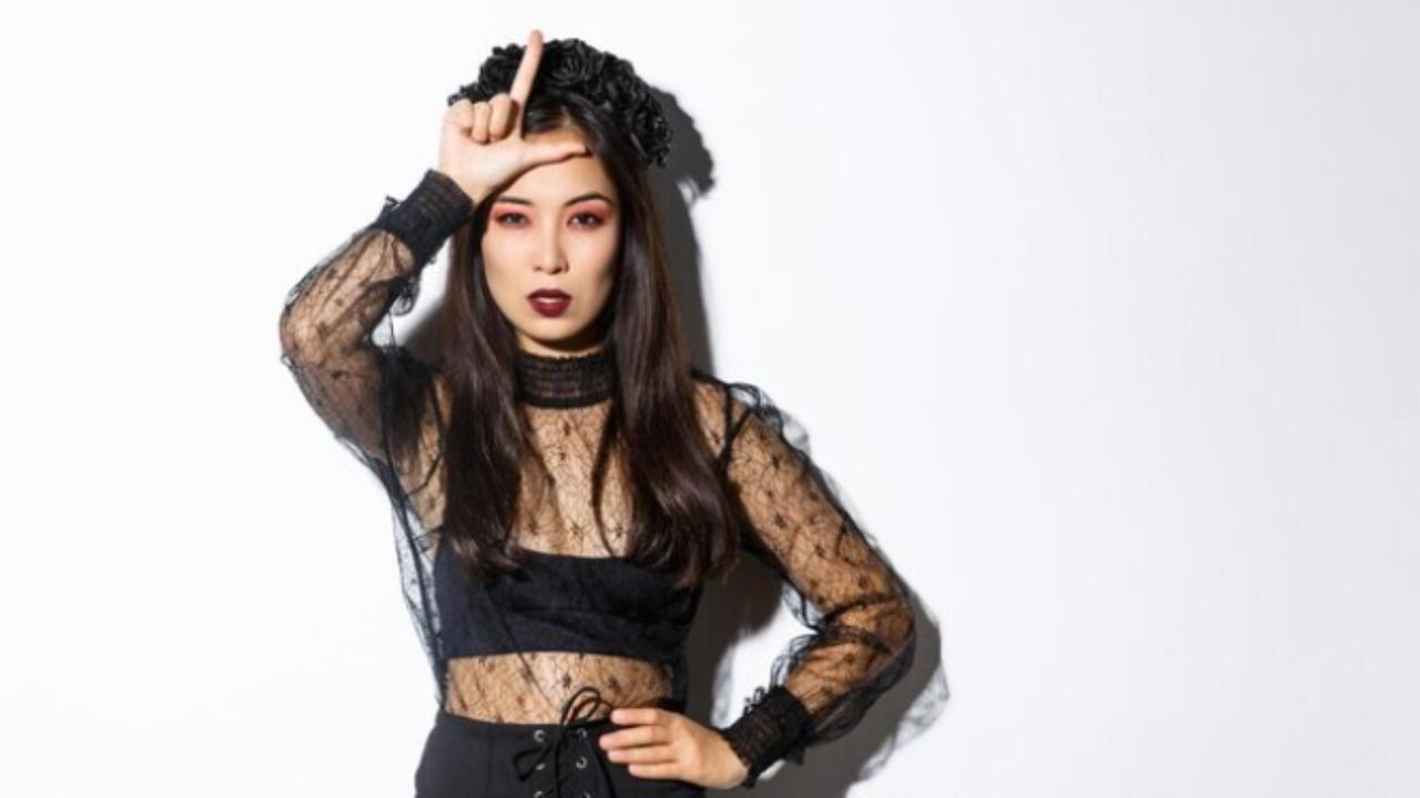 Проститутки из Нижнего Новгорода вынесли из квартиры клиента деньги, духи и живую шиншиллу