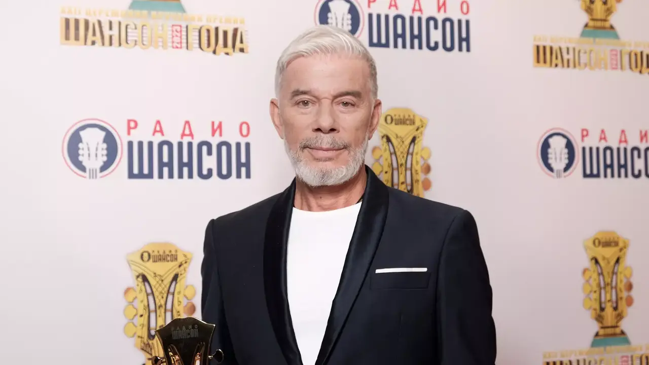 Спортсмены поют