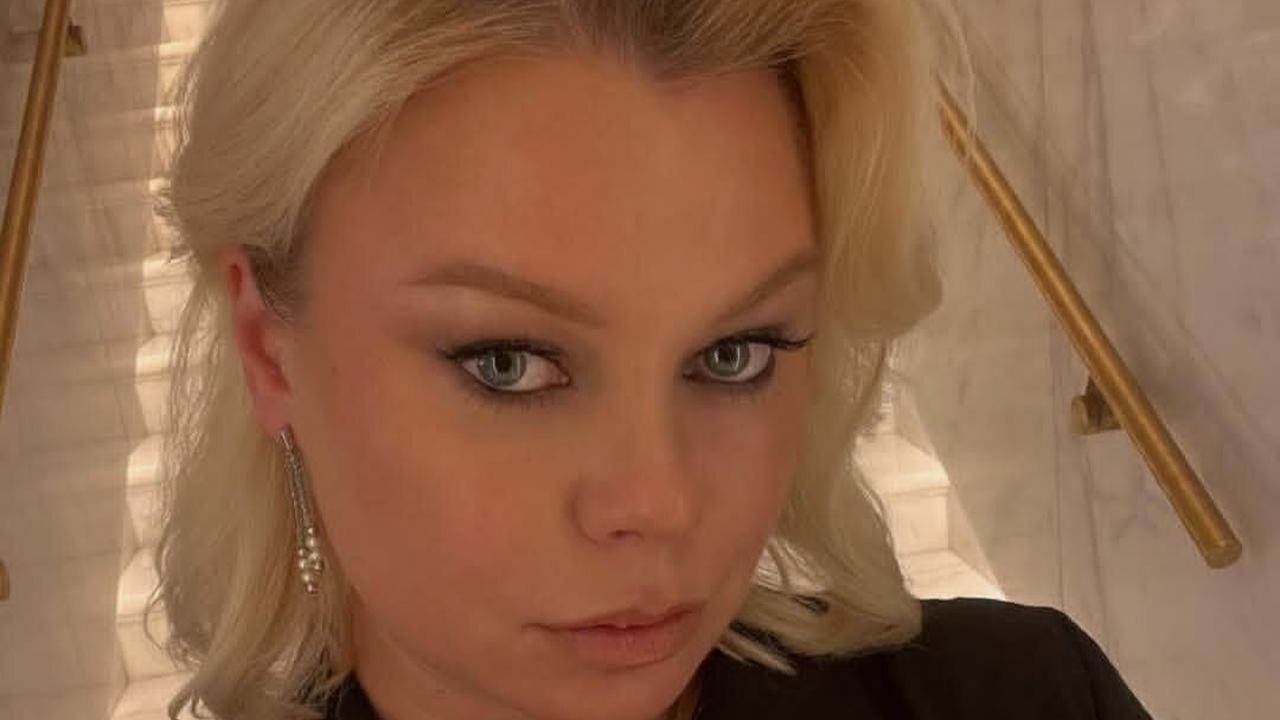 HAYVONLAR bilan porno video royxatga olish holda