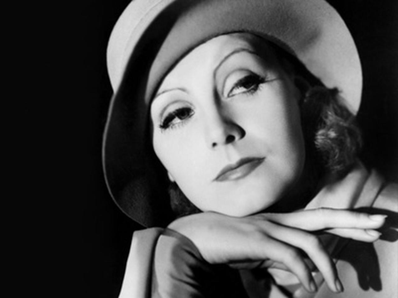 Девушка радуга. Будь собою, человечек!. Обои новая жизнь. Счастье. Душевная девушка.