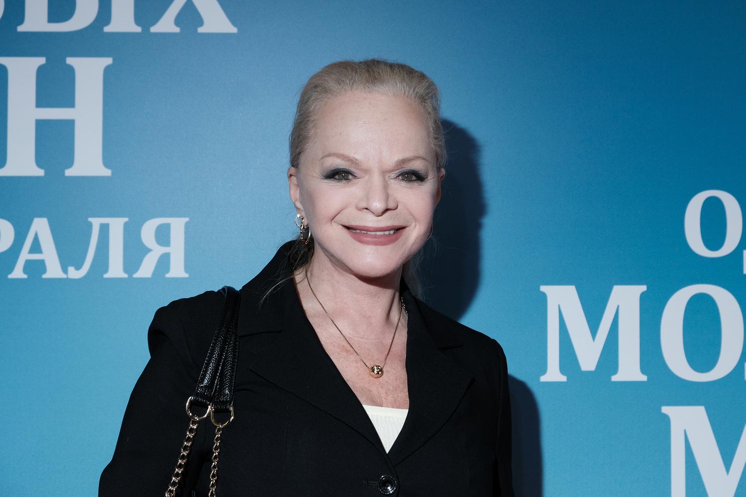 Абсолютно не верится»: 67-летняя Лариса Долина сообщила о рождении ребенка  | Passion.ru