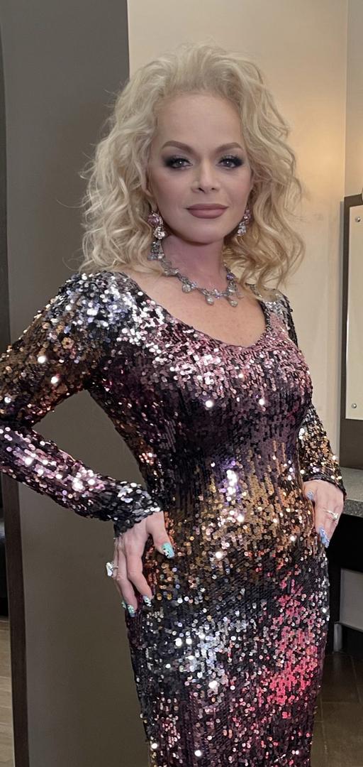 Звезды шоу-бизнеса поздравили Винер, Тарасову, Ротенберга и Петрову с Днем тренера