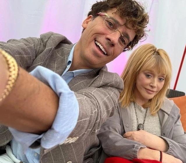 Вернулись на Кипр: Максим Галкин* показал помолодевшую в Юрмале Аллу Пугачеву