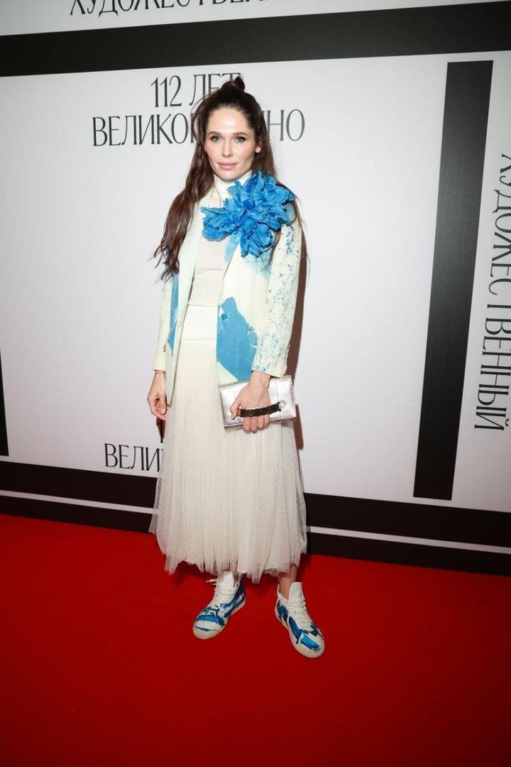 Полина Аскери