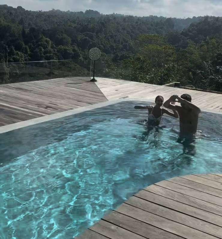 Певица Кристина Орбакайте поделилась кадрами с семейного отдыха на Бали